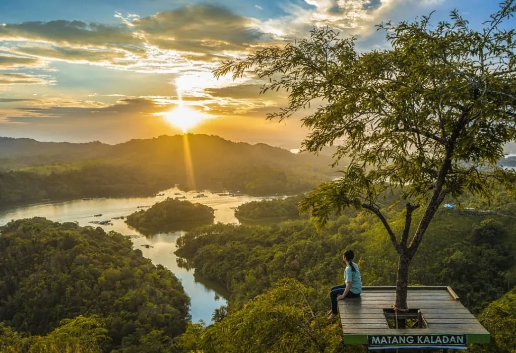 Destinasi Wisata Banjarmasin dengan Pemandangan Luar Biasa Bukit Matang Kaladan